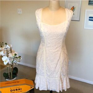 CACHE white lace ruffle hem dress